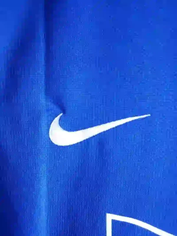 2007-2008 Manchester United Jersey retro kit - Image 2
