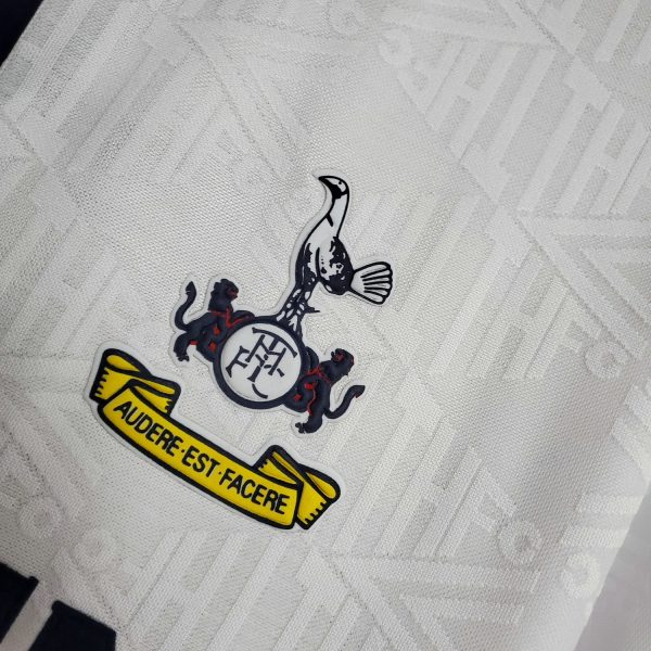 1991-1993 Tottenham Home kit - Image 2