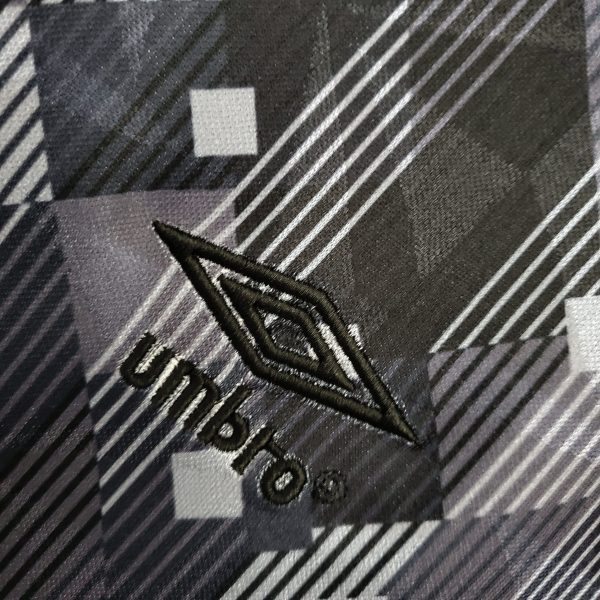 1990 England Black retro kit - Image 7