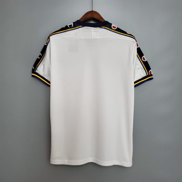 2002-2003 Parma away kit - Image 3