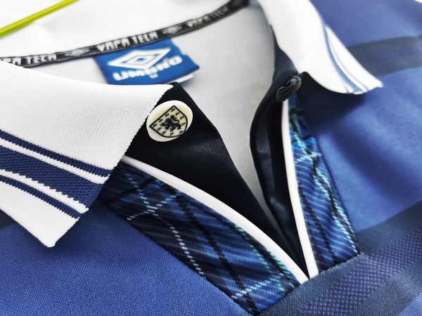 1998-2000 Scotland away kit - Image 4