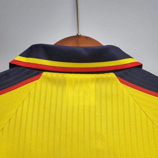 1996-1998 Scotland Away kit - Image 5