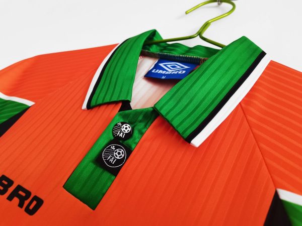 1997/98 Ireland Retro kit - Image 2