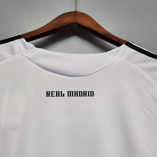 2009-2010 Real Madrid Home kit - Image 5
