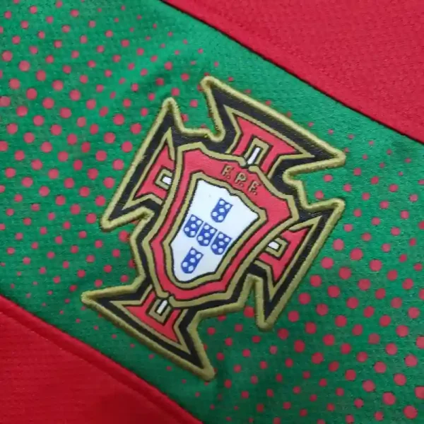 2010 Portugal Jersey retro kit - Image 3