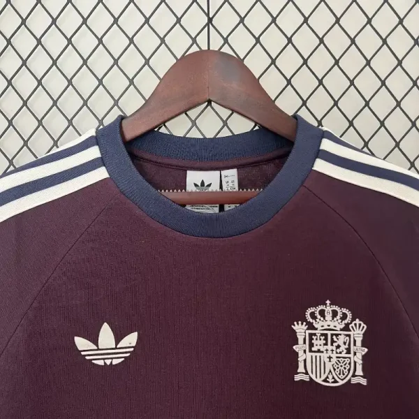 Spain Euro Retro Style Brown Soccer retro kit - Image 4
