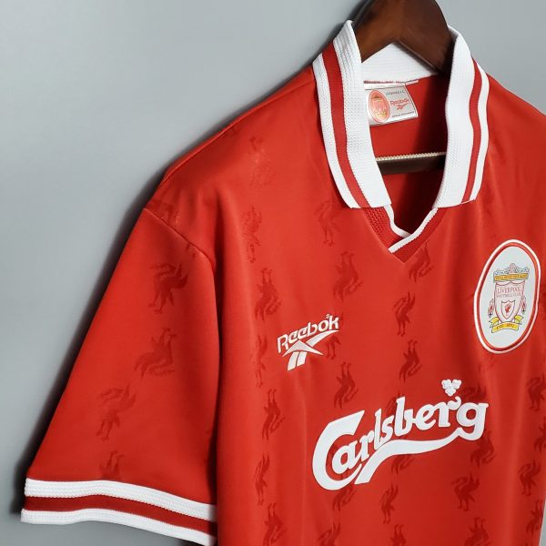 1996-1997 Liverpool home retro kit - Image 6