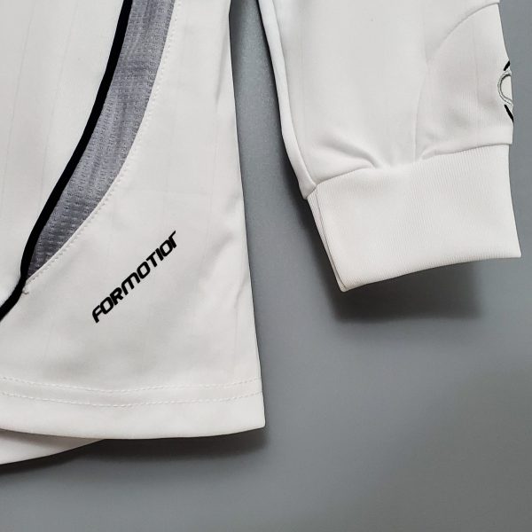 2006-2007 Real madrid Home kit (long sleeve) - Image 4