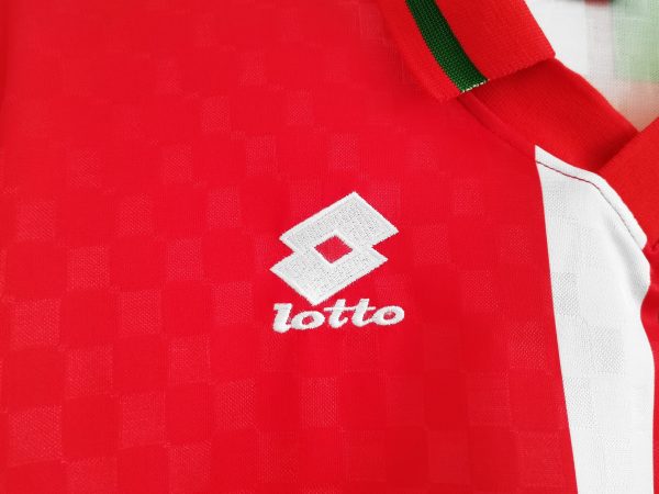 1996-1998 Wales Home kit - Image 5