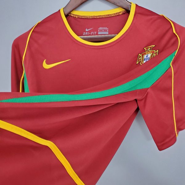 2002 Portugal Home kit - Image 5