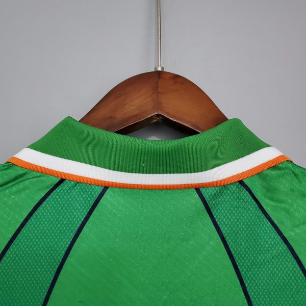 1994 1996 Ireland Home kit - Image 2