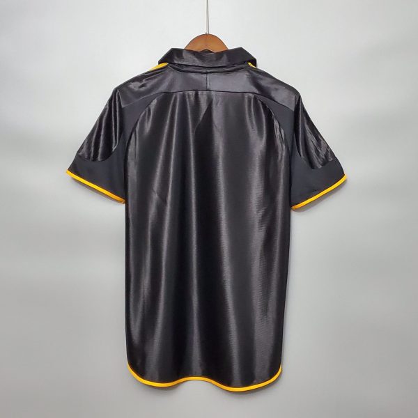 1998-1999 Real Madrid Away retro kit - Image 2