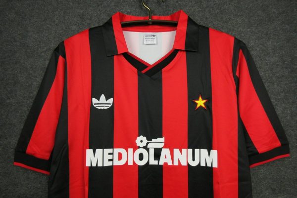 1991-1993 AC Milan Home retro kit - Image 2