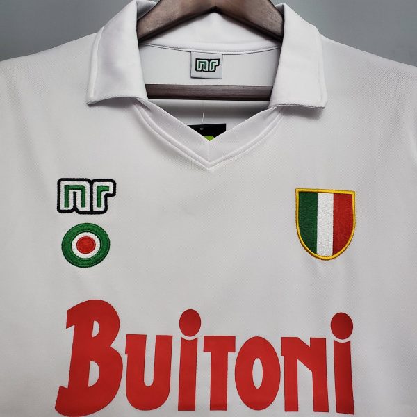 1987-1988 Napoli away retro kit - Image 4