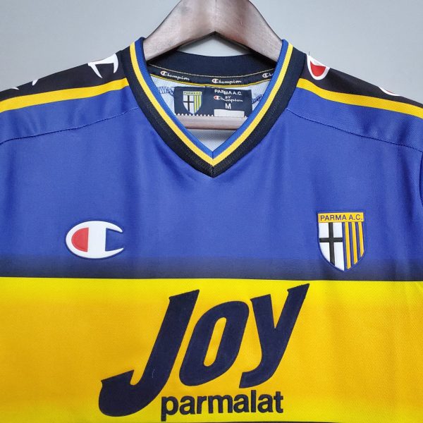 2001-2002 Parma Home kit - Image 4