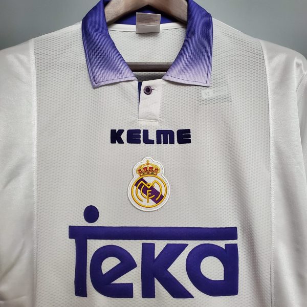 1997-1998 Real Madrid Home retro kit - Image 3