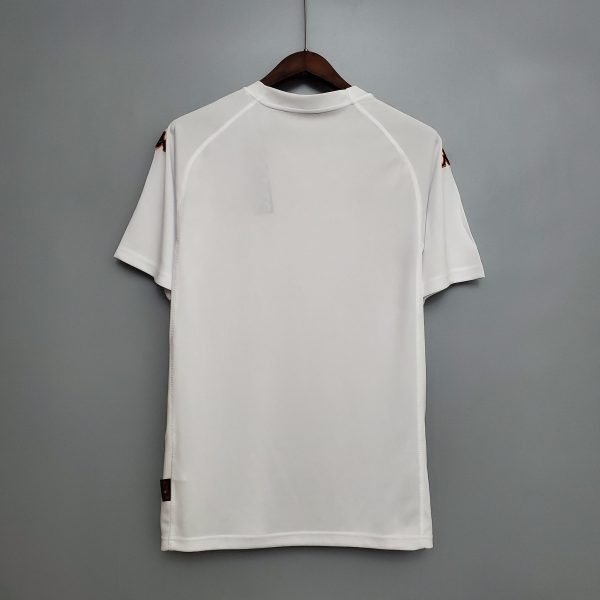 2000-2001 AS Roma away Kit - Image 4