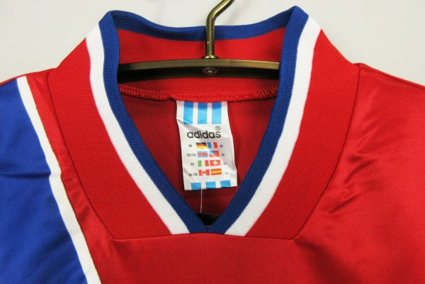 1993-1995 Bayern Munich Home kit - Image 7