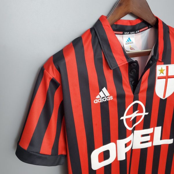 1999-2000 AC Milan Retro Home kit - Image 4