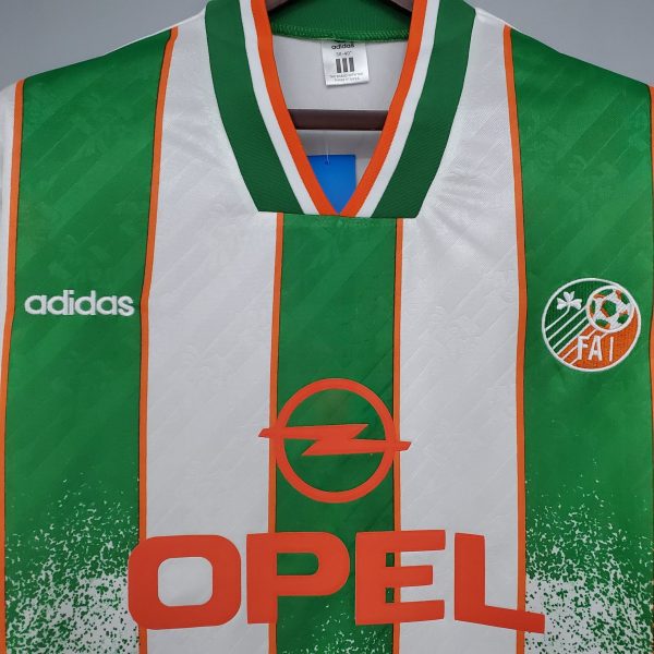 1994 Ireland Away kit - Image 3