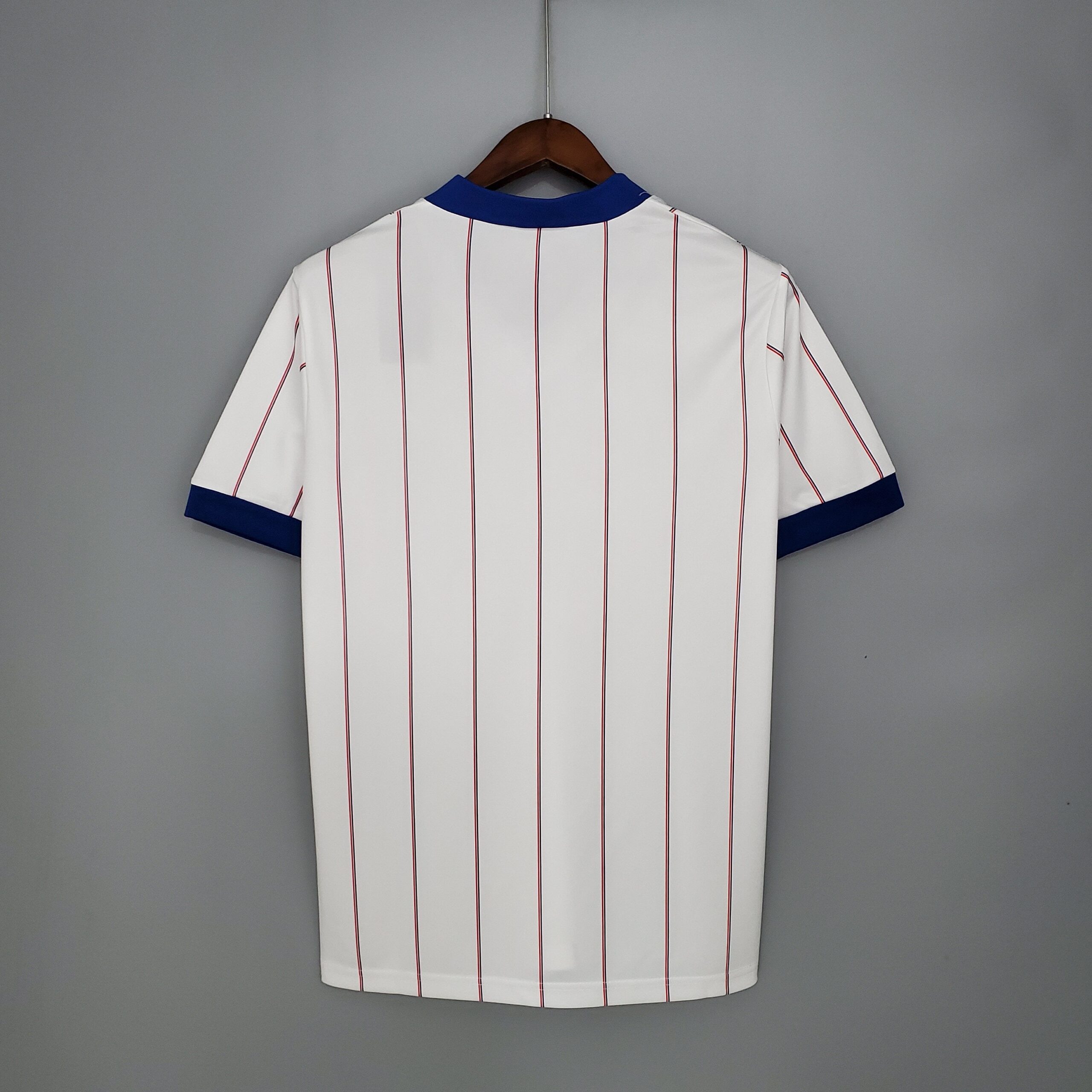 1982-1983 Rangers away kit - Image 3
