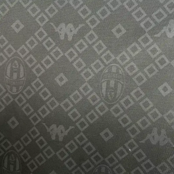 1992-1994 Juventus Jersey retro kit - Image 6