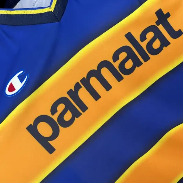 2002-2003 Parma Jersey retro kit - Image 5