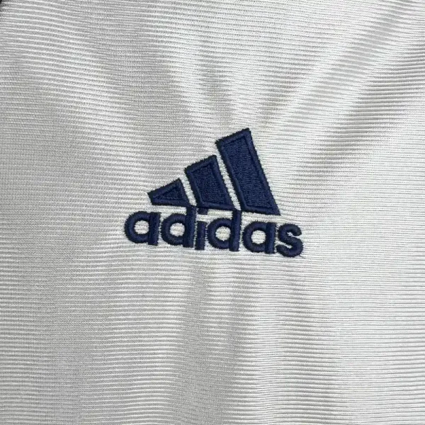 1998-2000 Real Madrid Jersey retro kit - Image 2