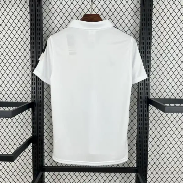 2002-2003 Real Madrid Jersey retro kit - Image 8