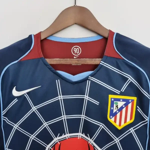 2004-2005 Atletico Madrid Jersey retro kit - Image 6