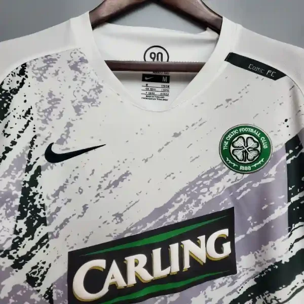 2007-2008 Celtic Away retro kit - Image 6
