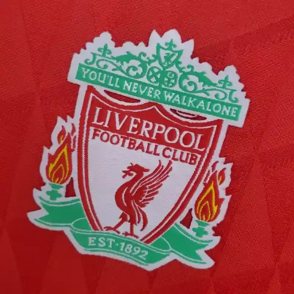 2010-2011 Liverpool Jersey retro kit - Image 8