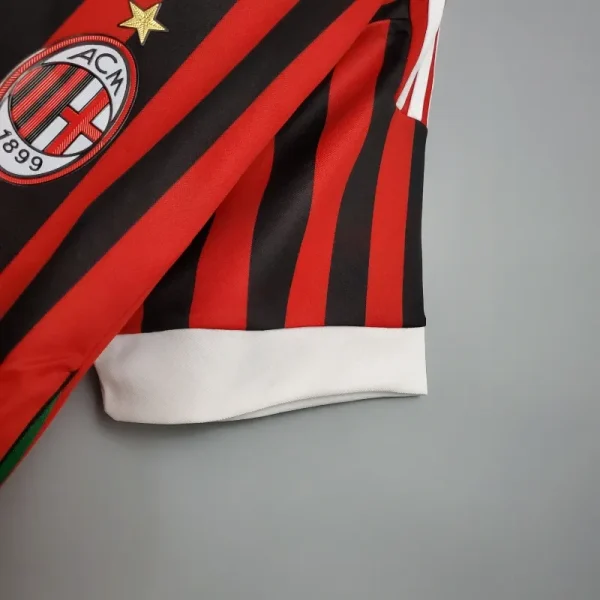 2011-2012 AC Milan Jersey retro kit - Image 3