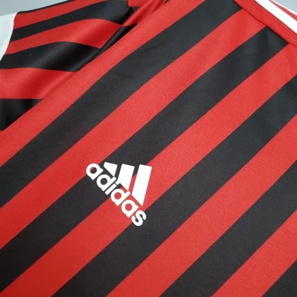 2011-2012 AC Milan Jersey retro kit - Image 2