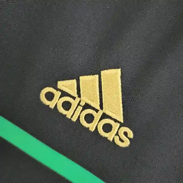 2011-2012 AC Milan Third retro kit - Image 4