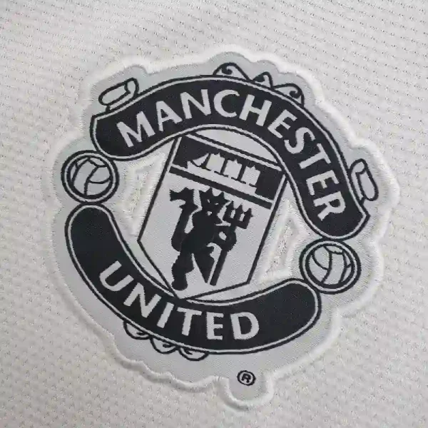 2013-2014 Manchester United Jersey retro kit - Image 3