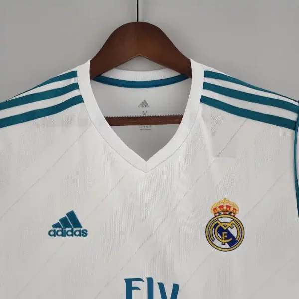 2017-2018 Real Madrid Jersey retro kit - Image 2