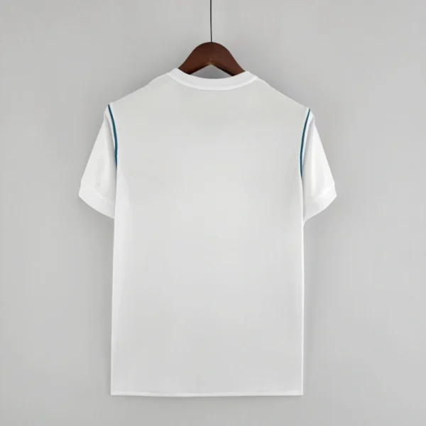 2017-2018 Real Madrid Jersey retro kit - Image 4