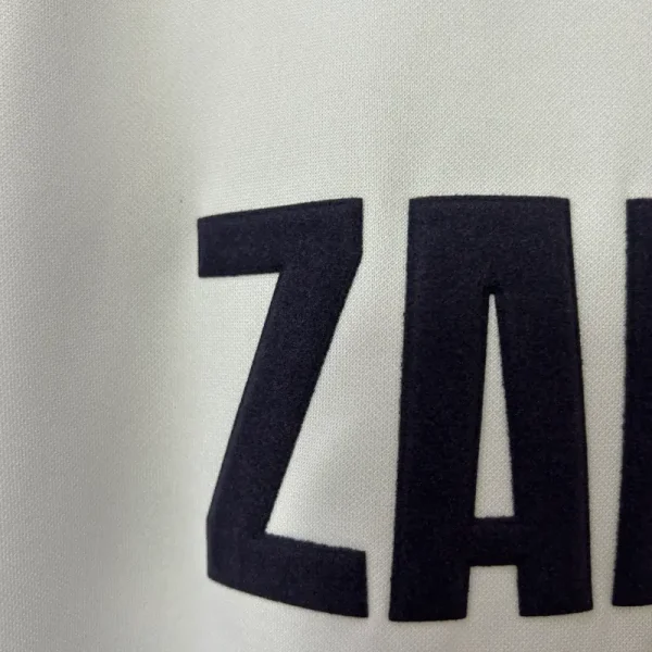 1984-1985 Real Madrid Jersey retro kit - Image 4