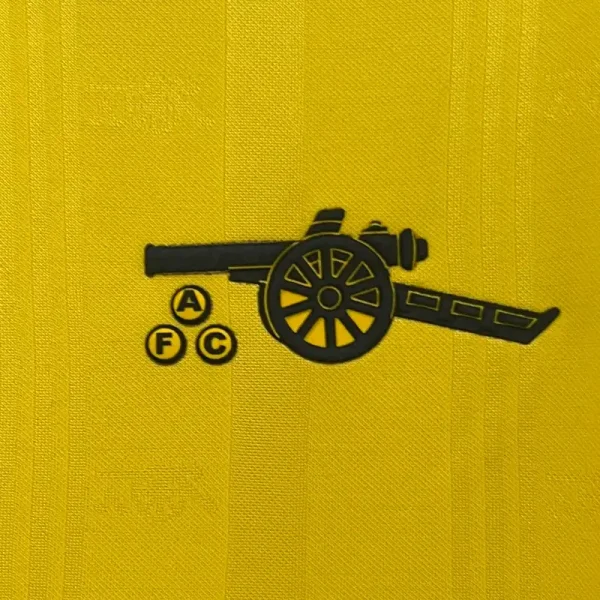 1986-1988 Arsenal Jersey retro kit - Image 3