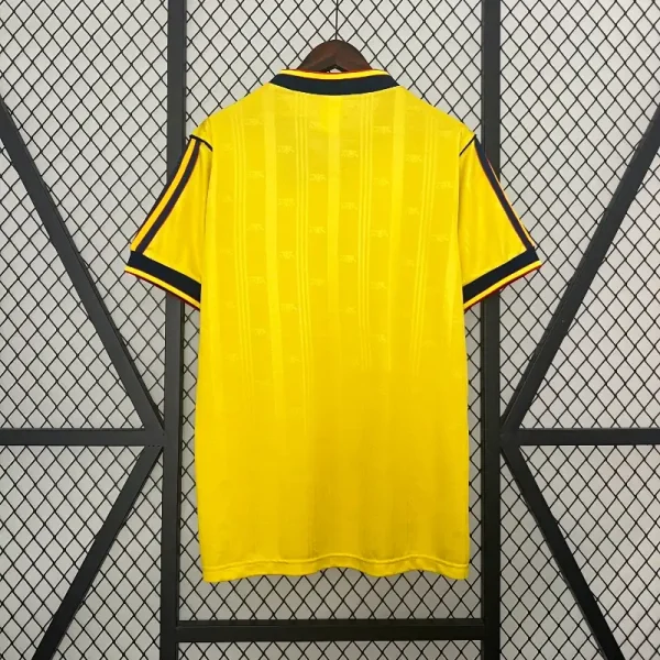 1986-1988 Arsenal Jersey retro kit - Image 8