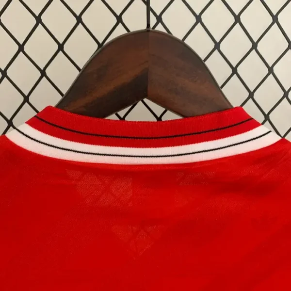 1986-1988 Long Sleeve Manchester United Jersey retro kit - Image 7