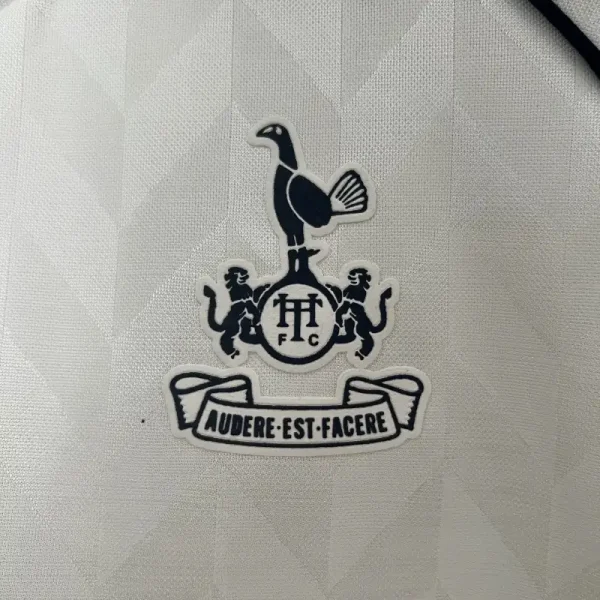 1987-1989 Tottenham Hotspur Jersey retro kit - Image 3