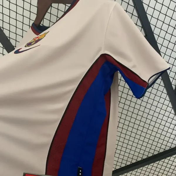 1988-1989 Barcelona Jersey retro kit - Image 5