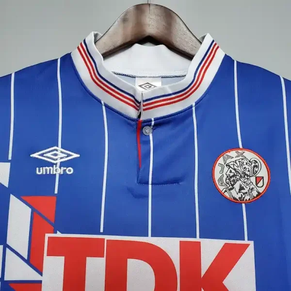 1990 Ajax Jersey retro kit - Image 6