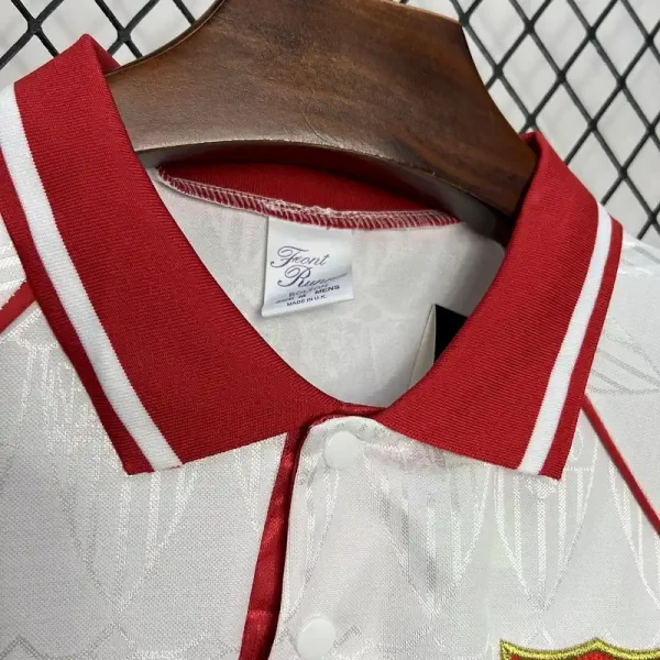 1992-1993 Sevilla FC Jersey retro kit - Image 4