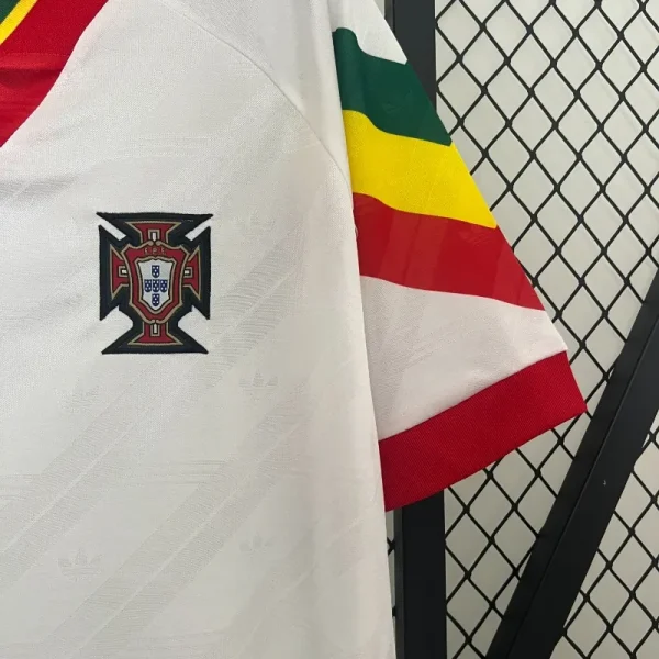 1992-1994 Portugal Jersey retro kit - Image 4