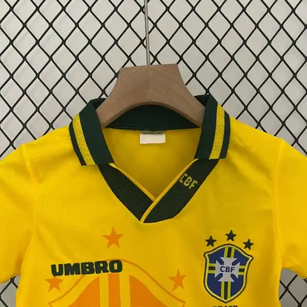 1993-1994 Kids Brazil Jersey retro kit - Image 4
