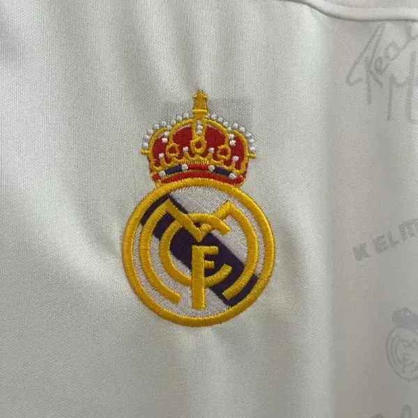 1994-1996 Long Sleeve Real Madrid Jersey retro kit - Image 3