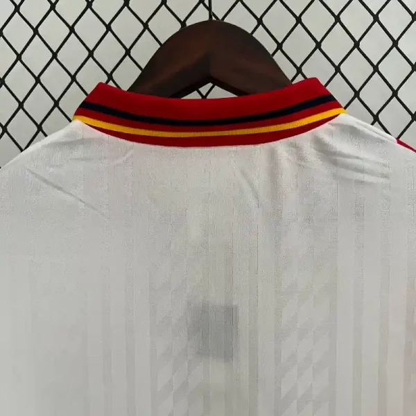 1994 Spain Jersey retro kit - Image 7